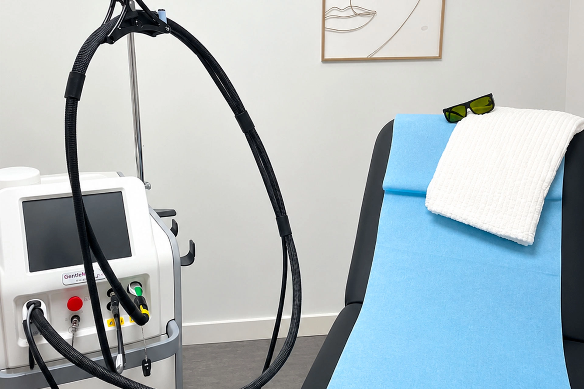 Photo du fauteuil de la salle de consultation du cabinet de médecine esthétique Quiescence